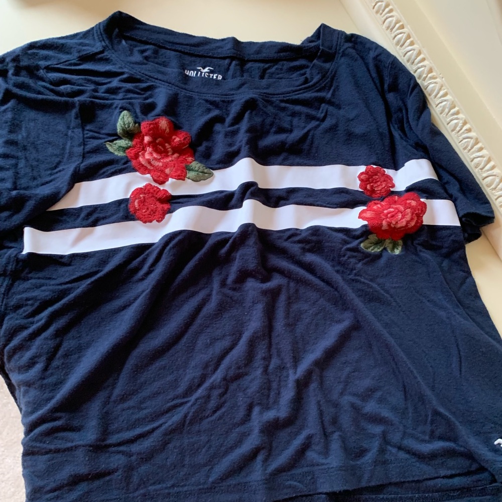 cropped graphic tee